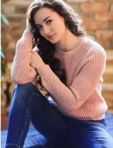 Elite escort service in Cheria Bariarpur for home and hotel visits